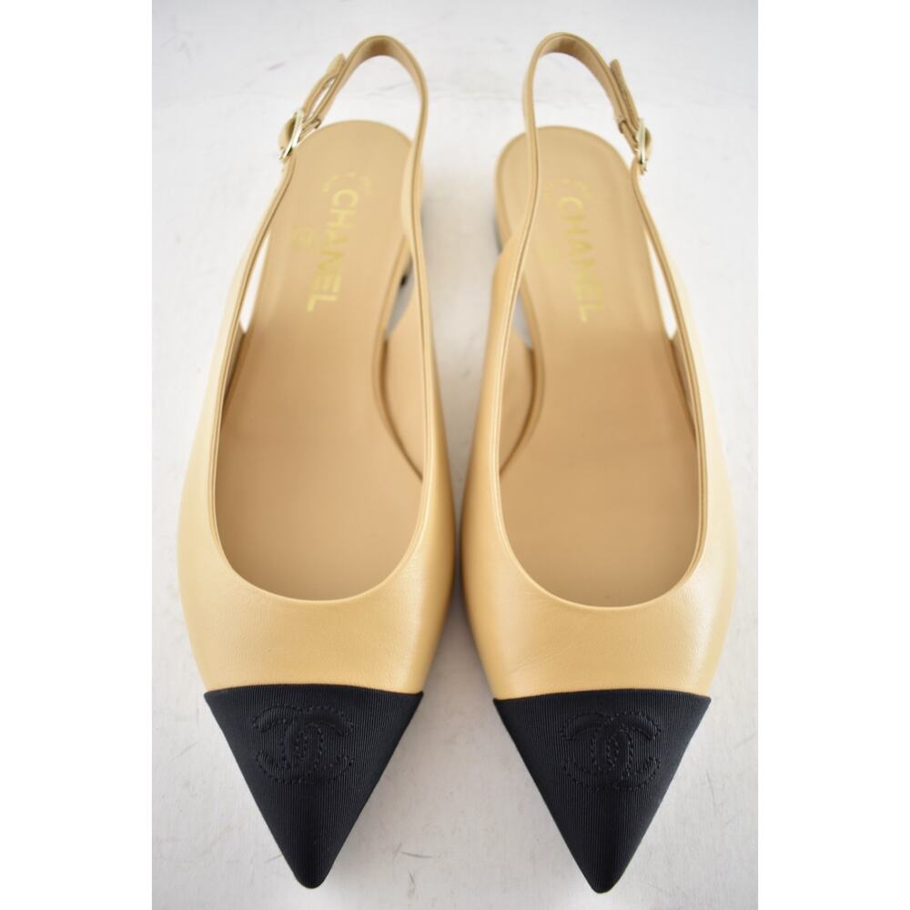 Chanel 24A Beige Leather Black CC Logo Coco Slingback Pointed Ballet Flat 41 - Picture 10 of 16